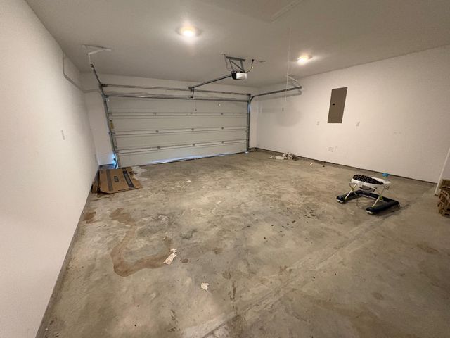 9915 Highland Harvest Drive, Baytown, TX 77521