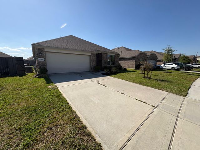 9915 Highland Harvest Drive, Baytown, TX 77521