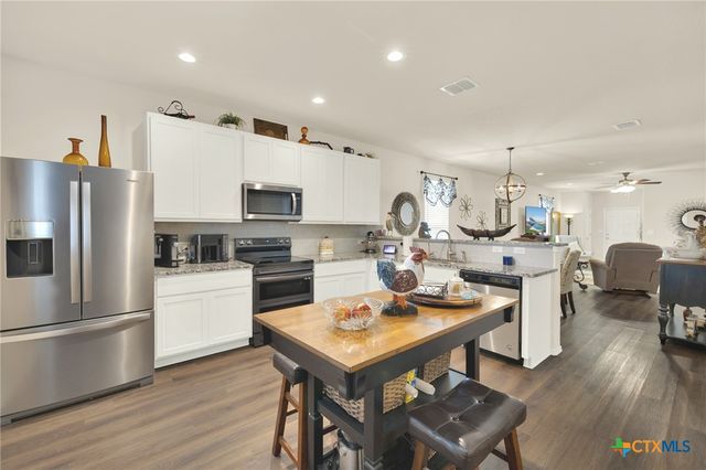124 Laurel Grace Lane, New Braunfels, TX 78130
