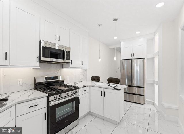 128 W INGHAM AVE, Trenton, NJ 08618