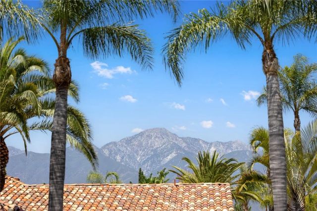 10364 Bristol Dr, Rancho Cucamonga, CA 91737