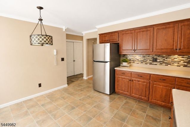 24 WOODLAND TERRACE, High Bridge Boro, NJ 08829