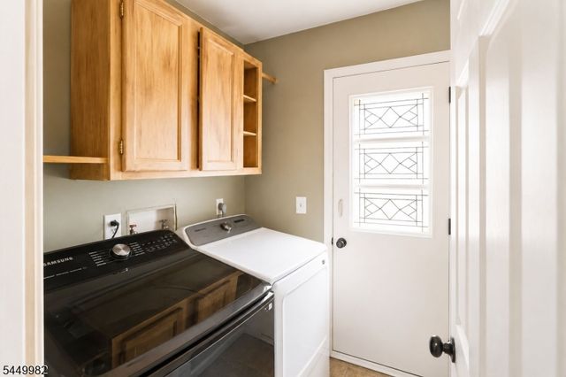 24 WOODLAND TERRACE, High Bridge Boro, NJ 08829