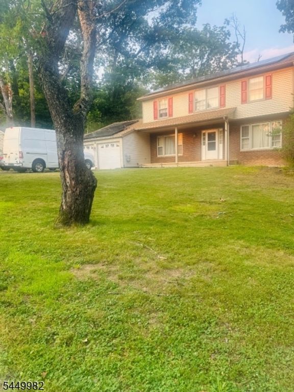 24 WOODLAND TERRACE, High Bridge Boro, NJ 08829