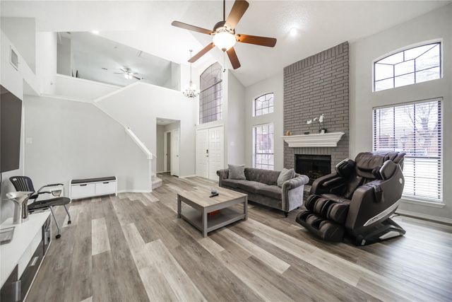 801 Fawn Valley Drive, Allen, TX 75002