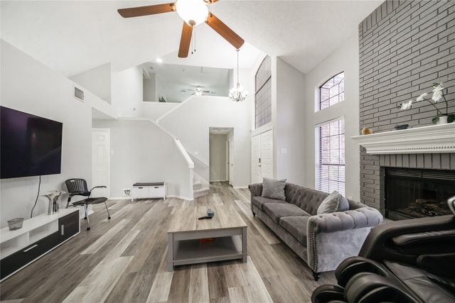 801 Fawn Valley Drive, Allen, TX 75002