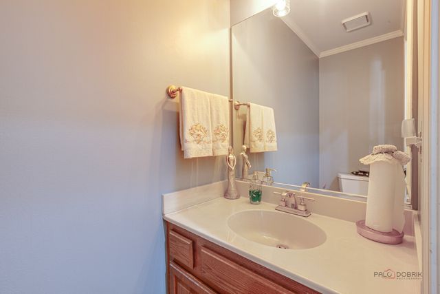 34271 Tangueray Drive, Grayslake, IL 60030