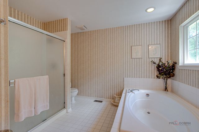 34271 Tangueray Drive, Grayslake, IL 60030