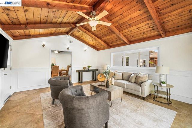 11738 Silvergate Dr, Dublin, CA 94568