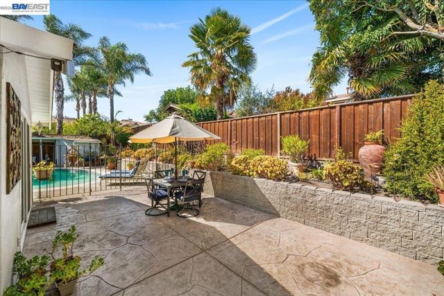 11738 Silvergate Dr, Dublin, CA 94568
