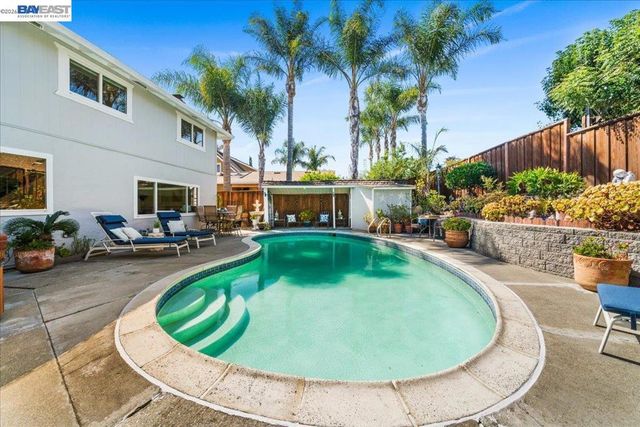 11738 Silvergate Dr, Dublin, CA 94568