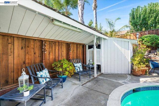11738 Silvergate Dr, Dublin, CA 94568
