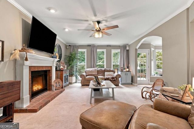 309 Horseshoe Bend, Woodstock, GA 30189