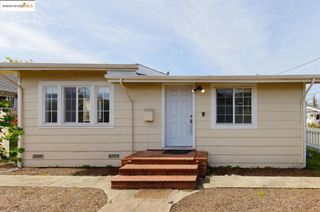 4251 Porter St, Oakland, CA 94619