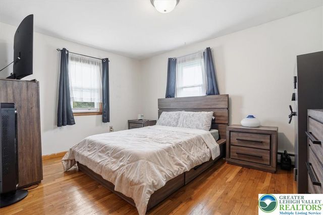 939 East Lynnwood Street, Salisbury Twp, PA 18103