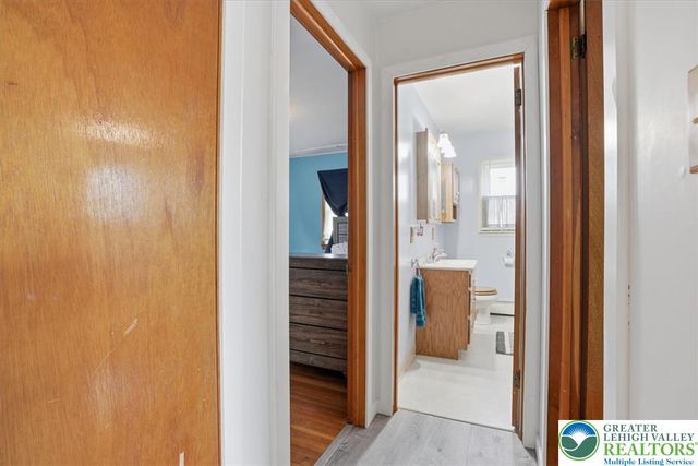 939 East Lynnwood Street, Salisbury Twp, PA 18103