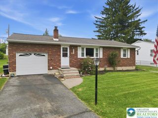 939 East Lynnwood Street, Salisbury Twp, PA 18103