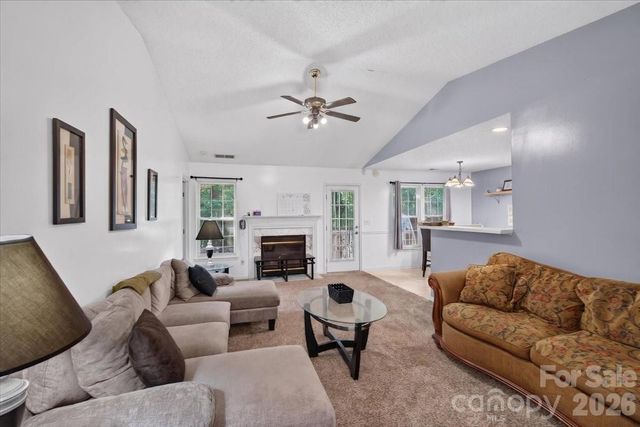 9207 Amy Drive, Charlotte, NC 28213