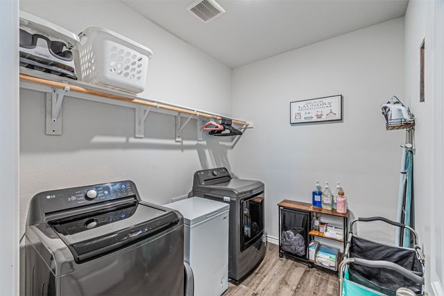 1420 Inks Drive, Desoto, TX 75115