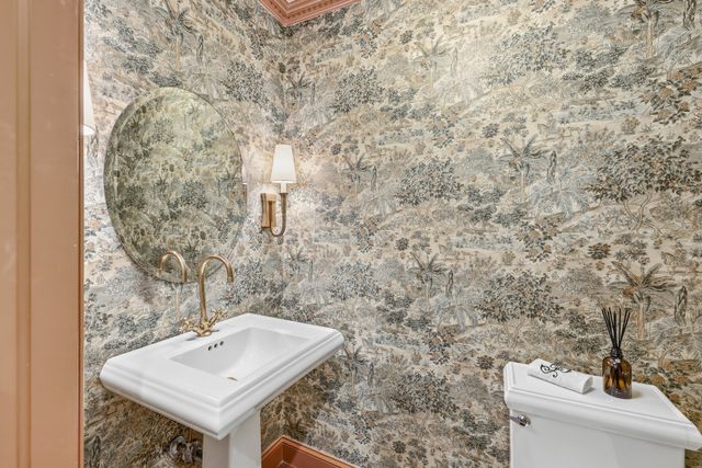 7039 Cliffbrook Drive, Dallas, TX 75254