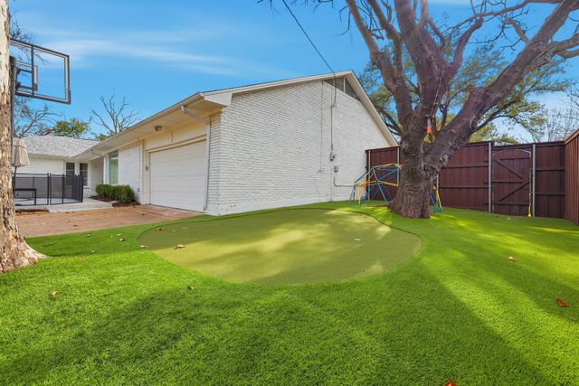 7039 Cliffbrook Drive, Dallas, TX 75254