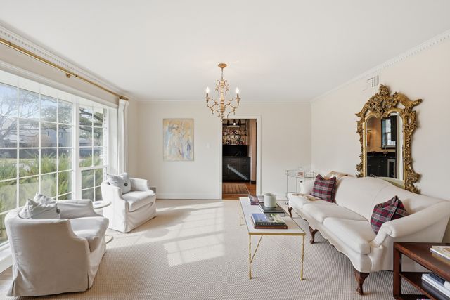 7039 Cliffbrook Drive, Dallas, TX 75254