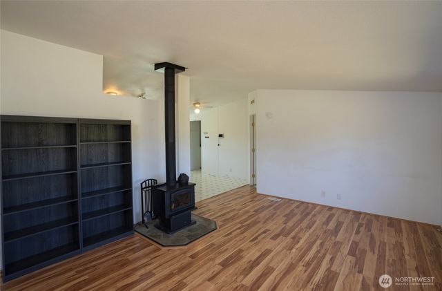 152 Buds Way, Sequim, WA 98382