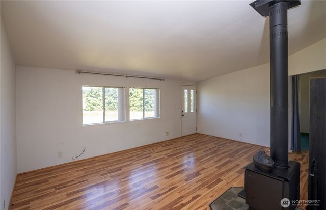 152 Buds Way, Sequim, WA 98382