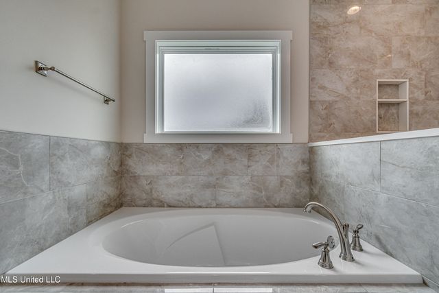 117 Charleston Lane, Madison, MS 39110