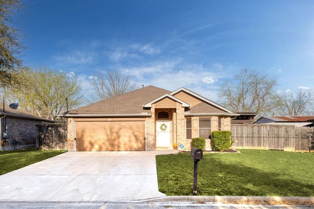 409 Lydia LN, Thrall, TX 76578