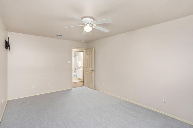 409 Lydia LN, Thrall, TX 76578