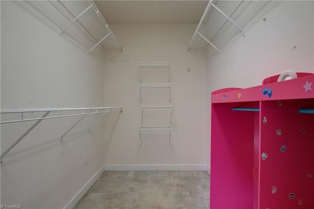 3940 Glenn Knoll Lane, Winston-salem, NC 27107