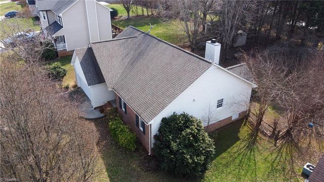 3940 Glenn Knoll Lane, Winston-salem, NC 27107