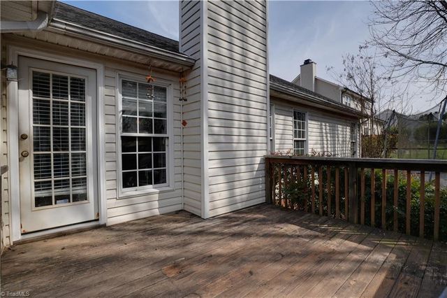 3940 Glenn Knoll Lane, Winston-salem, NC 27107