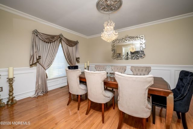 4 Whispering Grove Boulevard, Jackson, NJ 08527