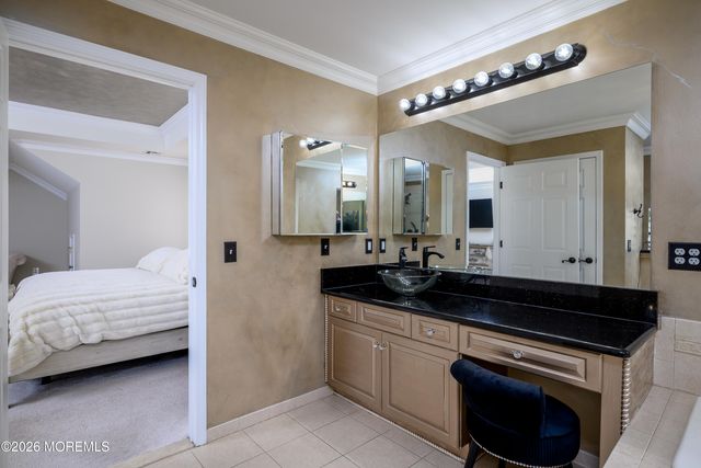 4 Whispering Grove Boulevard, Jackson, NJ 08527