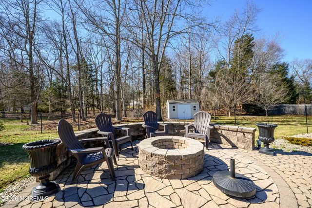 4 Whispering Grove Boulevard, Jackson, NJ 08527