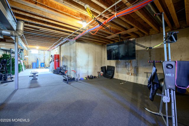 4 Whispering Grove Boulevard, Jackson, NJ 08527