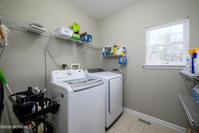 4 Whispering Grove Boulevard, Jackson, NJ 08527