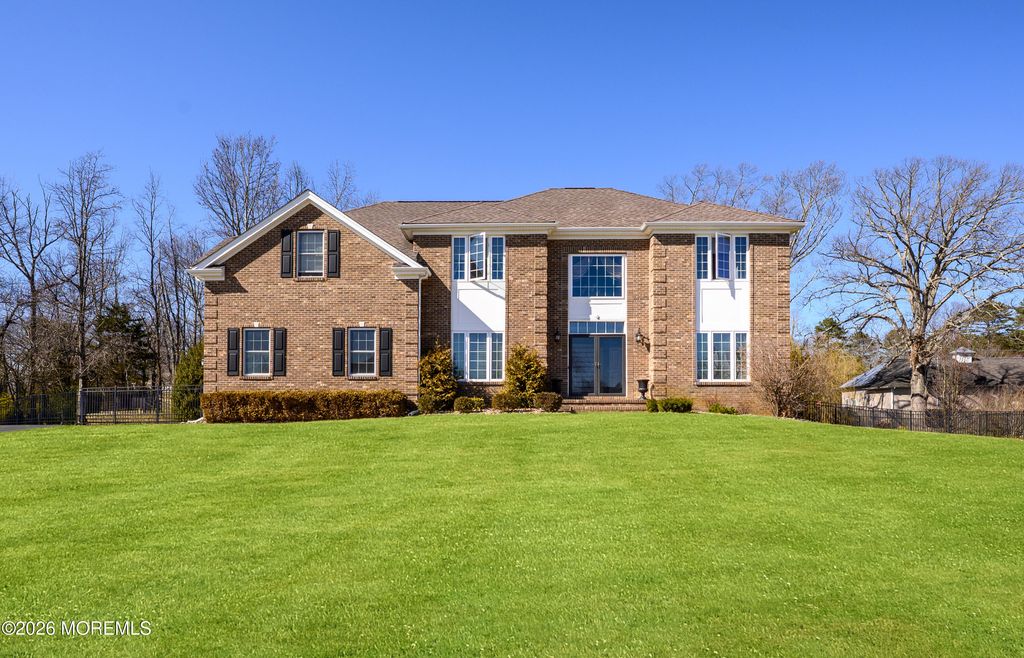 4 Whispering Grove Boulevard, Jackson, NJ 08527