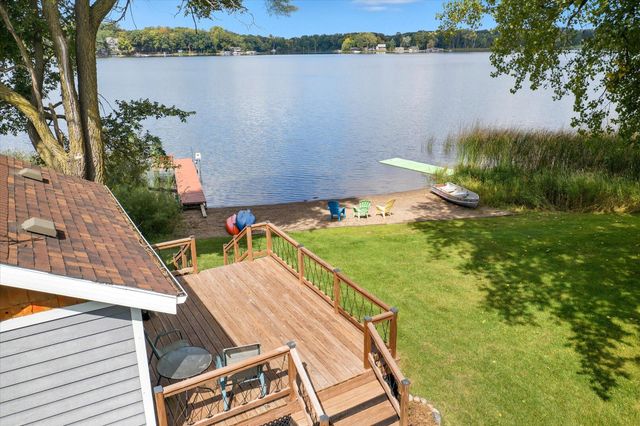 10608 Grunwald Avenue NW, Maple Lake, MN 55358