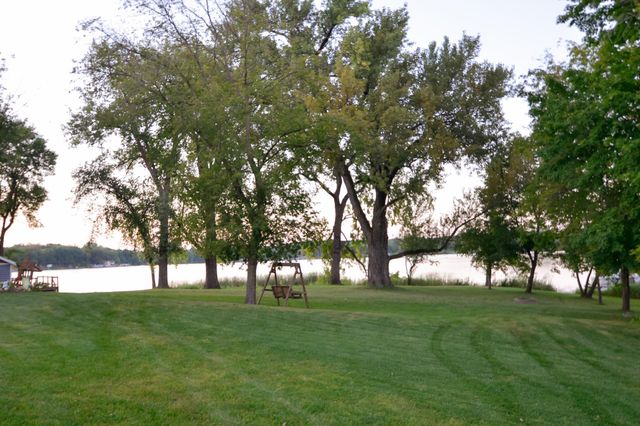 10608 Grunwald Avenue NW, Maple Lake, MN 55358