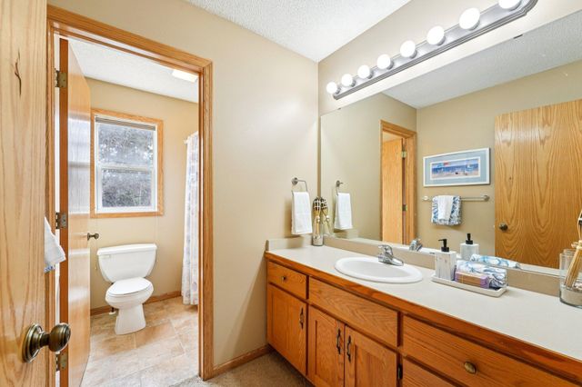 407 148th Avenue NE, Andover, MN 55304