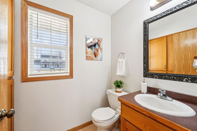 407 148th Avenue NE, Andover, MN 55304