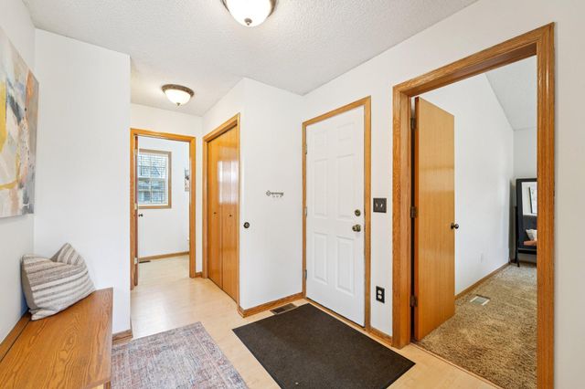 407 148th Avenue NE, Andover, MN 55304