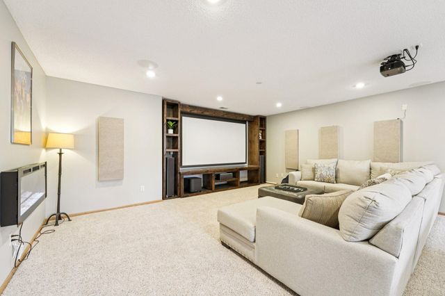 407 148th Avenue NE, Andover, MN 55304