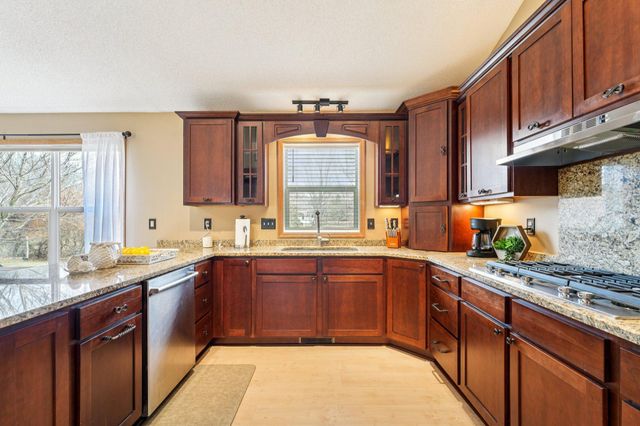 407 148th Avenue NE, Andover, MN 55304