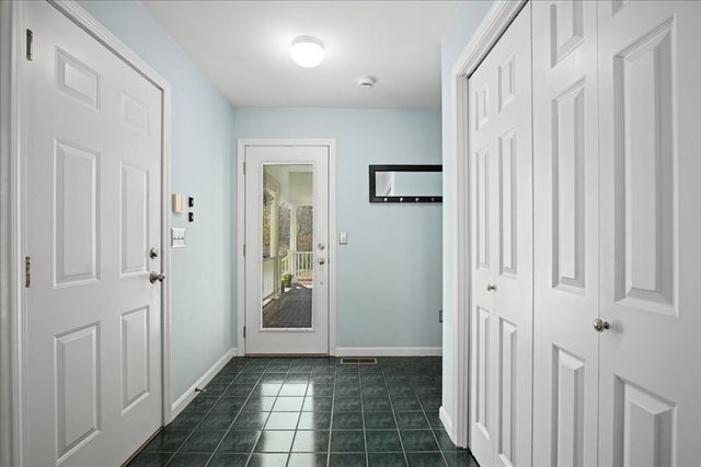 25 Bunker Lane, Natick, MA 01760