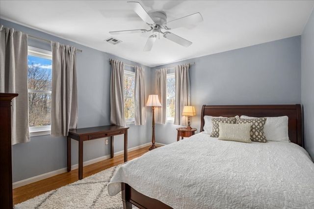 25 Bunker Lane, Natick, MA 01760