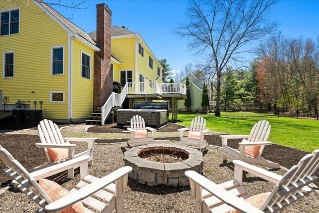 25 Bunker Lane, Natick, MA 01760